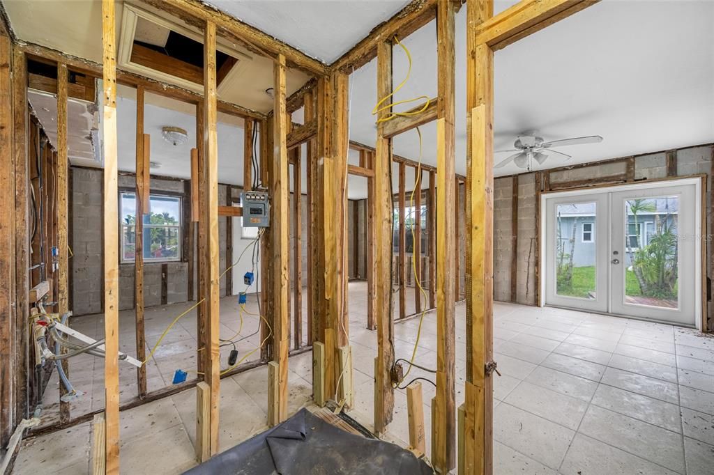 For Sale: $474,900 (4 beds, 0 baths, 1518 Square Feet)