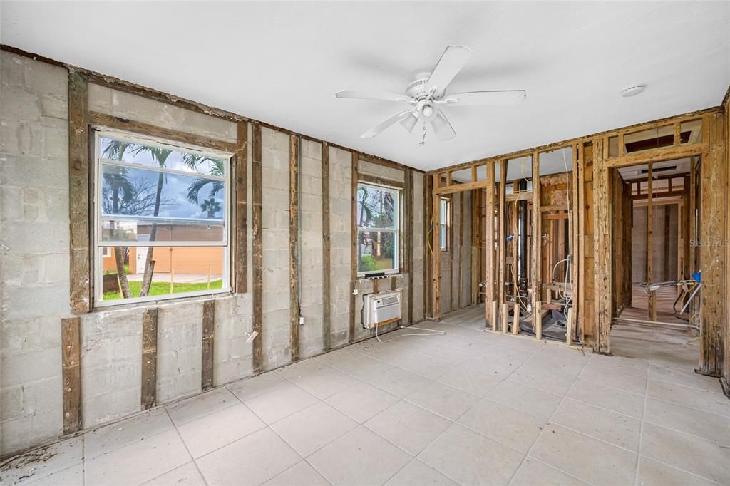 For Sale: $474,900 (4 beds, 0 baths, 1518 Square Feet)