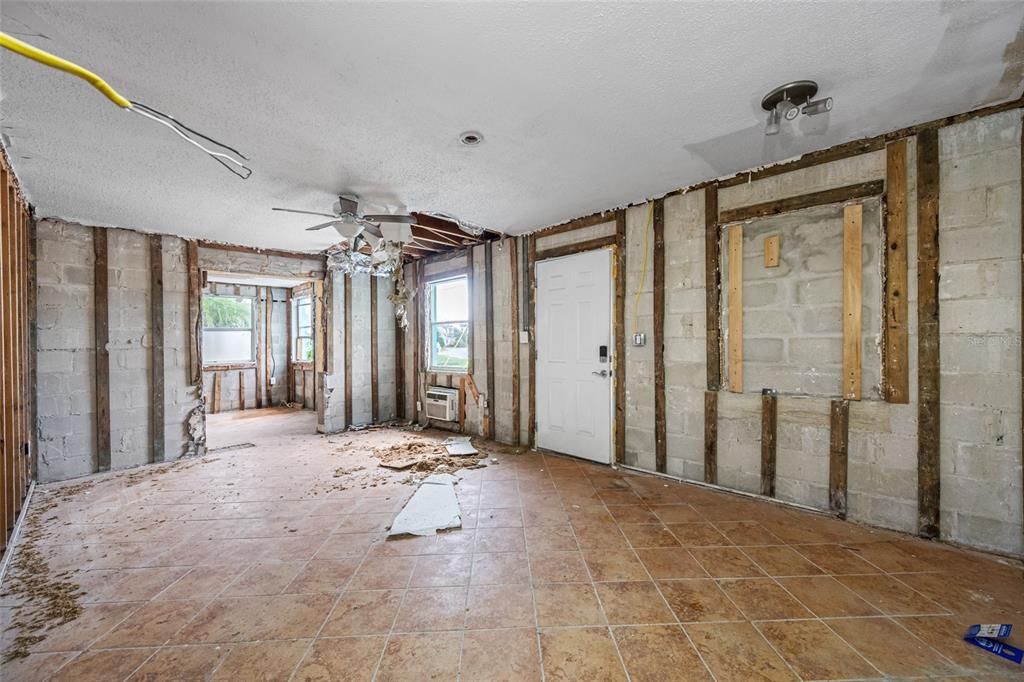 For Sale: $474,900 (4 beds, 0 baths, 1518 Square Feet)