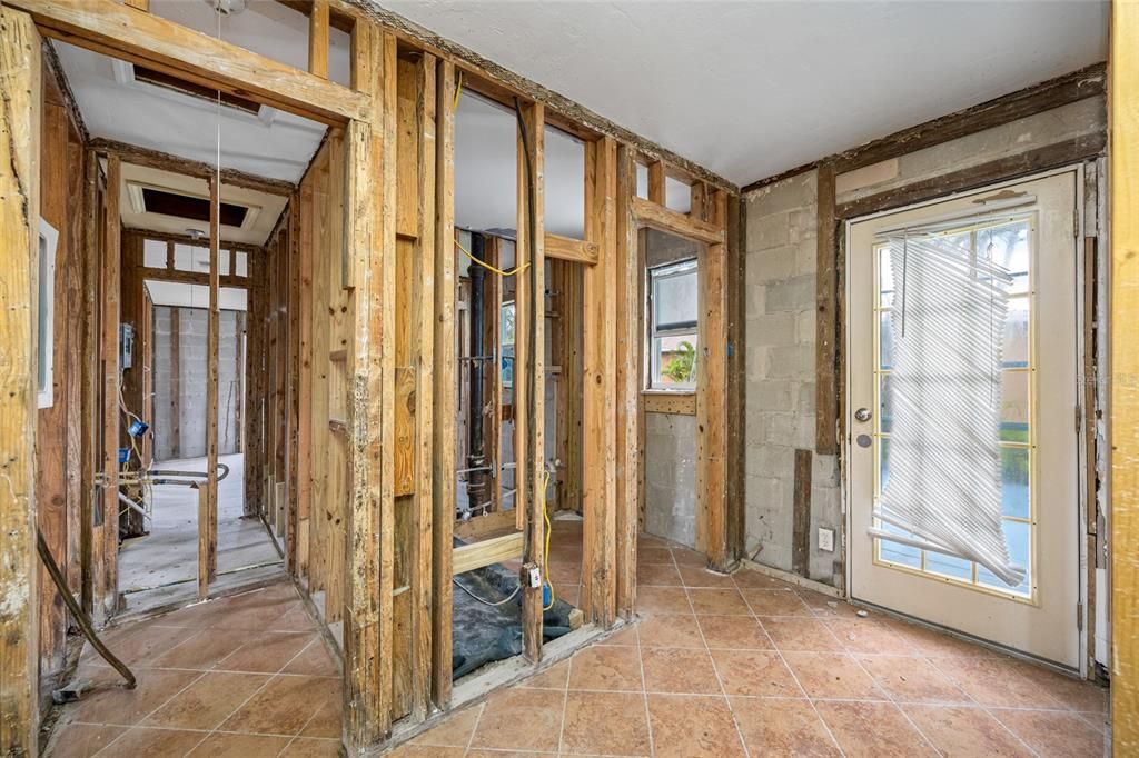 For Sale: $474,900 (4 beds, 0 baths, 1518 Square Feet)