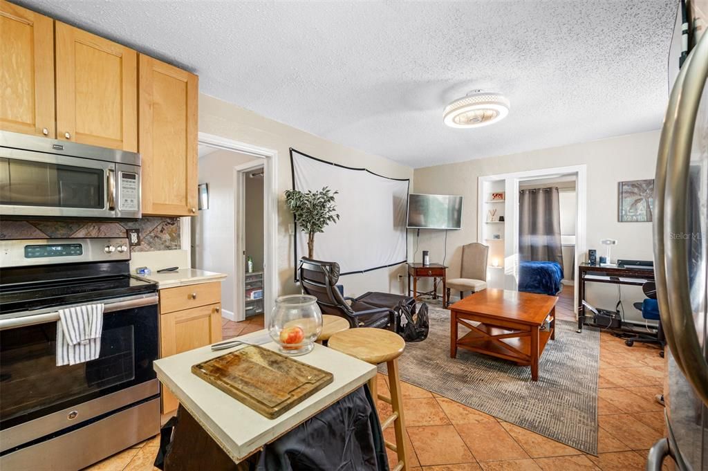 For Sale: $474,900 (4 beds, 0 baths, 1518 Square Feet)