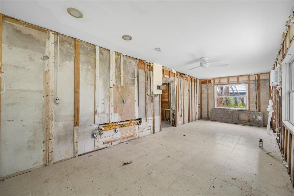 For Sale: $474,900 (4 beds, 0 baths, 1518 Square Feet)