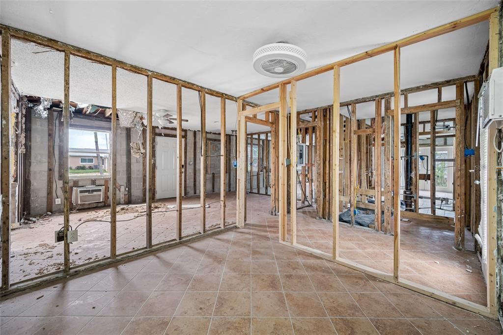 For Sale: $474,900 (4 beds, 0 baths, 1518 Square Feet)