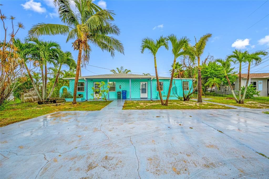 For Sale: $474,900 (4 beds, 0 baths, 1518 Square Feet)