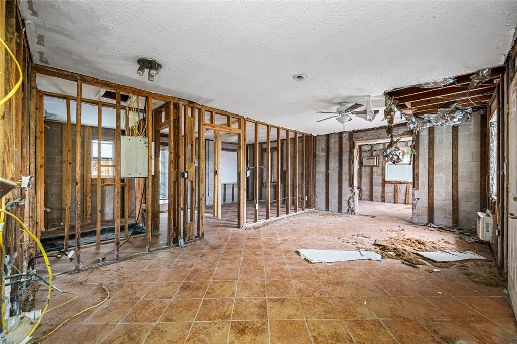 For Sale: $474,900 (4 beds, 0 baths, 1518 Square Feet)