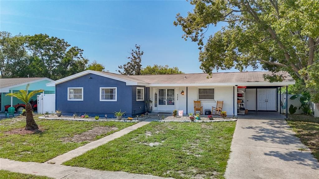 最近售出: $259,900 (3 贝兹, 2 浴室, 1248 平方英尺)