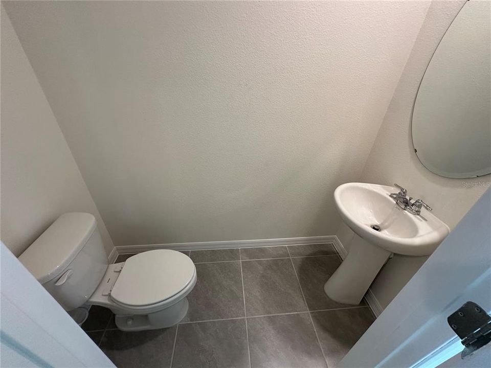 Activo con contrato: $1,850 (3 camas, 2 baños, 1488 Pies cuadrados)