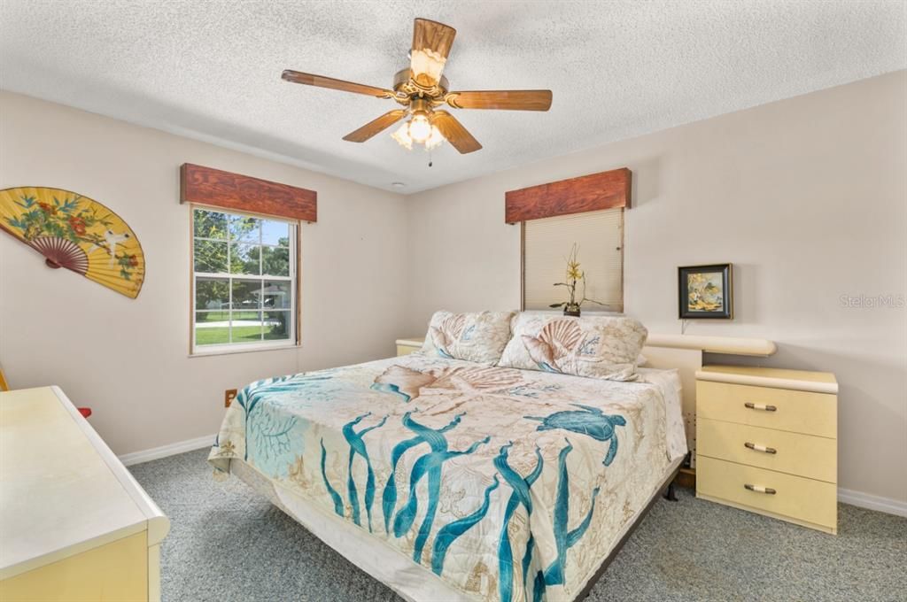 Под контрактом: $424,900 (2 спален, 2 ванн, 1432 Квадратных фут)