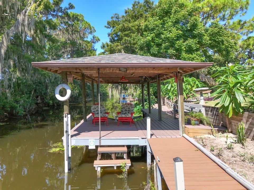 Под контрактом: $424,900 (2 спален, 2 ванн, 1432 Квадратных фут)