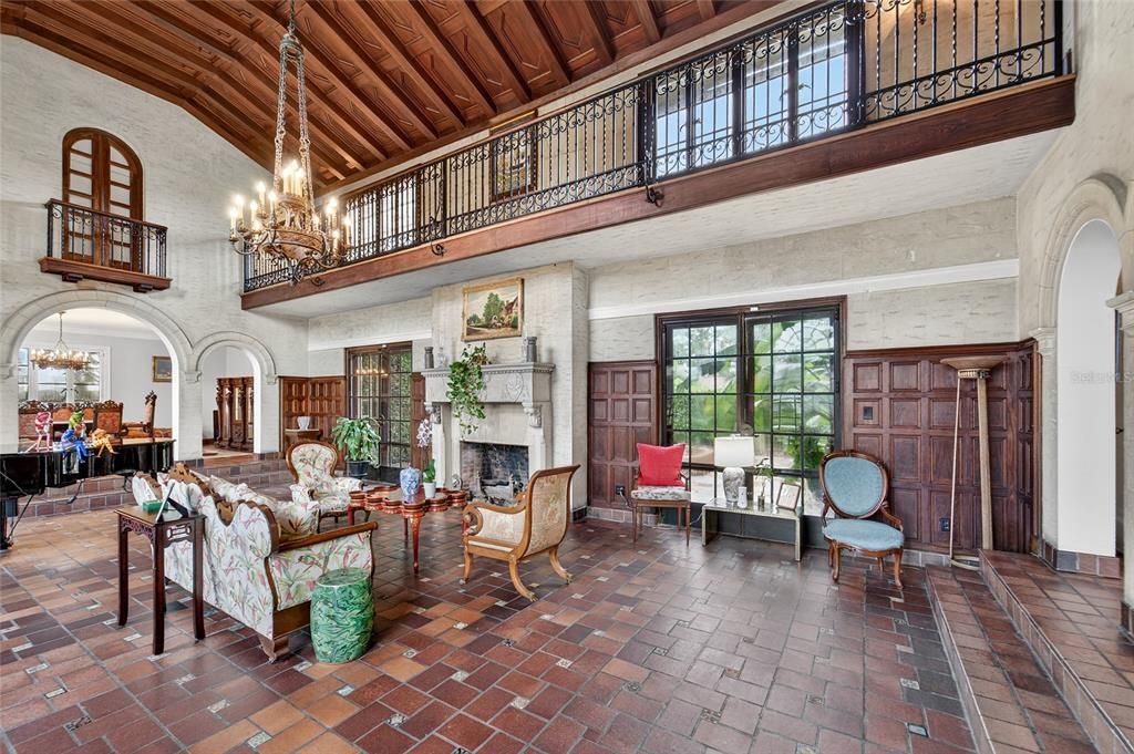 En Venta: $5,200,000 (6 camas, 6 baños, 7854 Pies cuadrados)