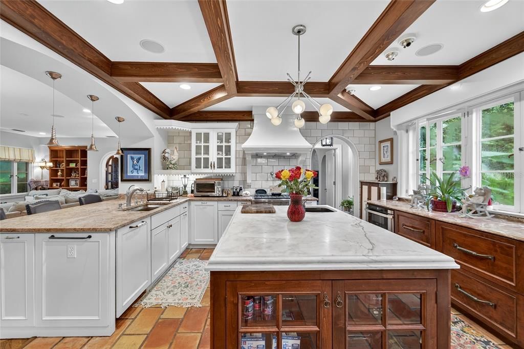 En Venta: $5,200,000 (6 camas, 6 baños, 7854 Pies cuadrados)