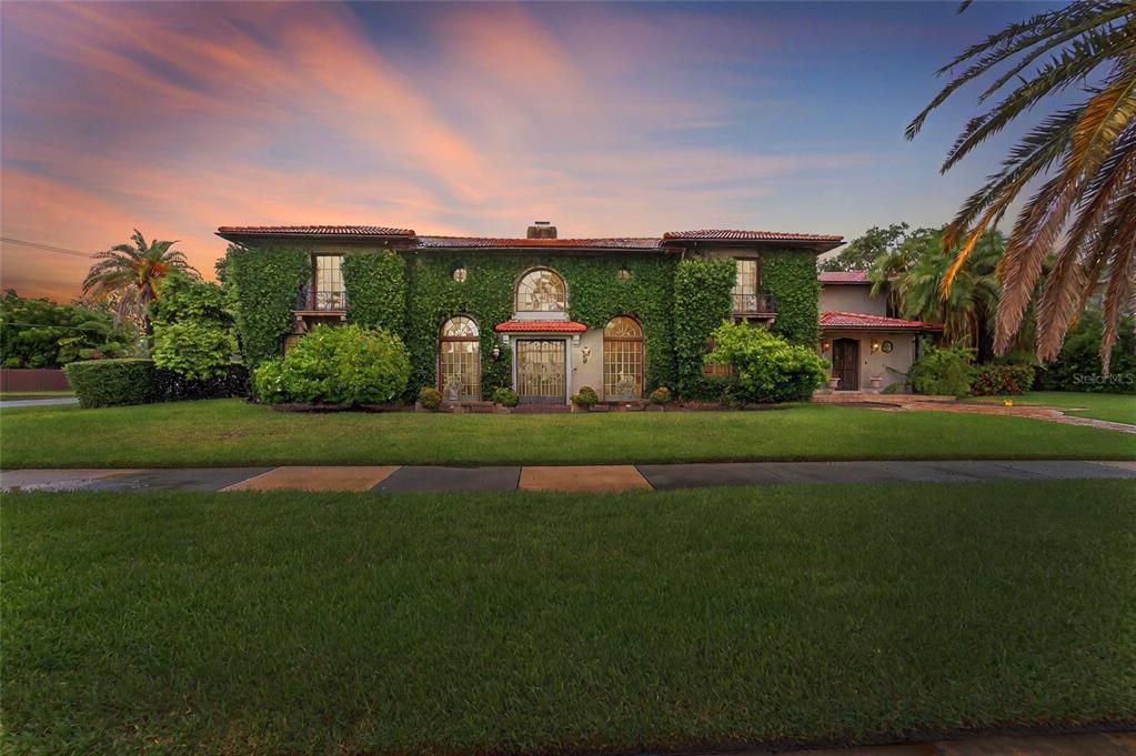 En Venta: $5,200,000 (6 camas, 6 baños, 7854 Pies cuadrados)