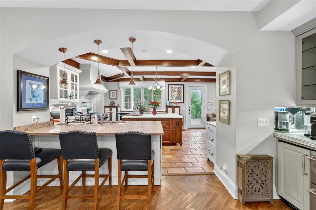 En Venta: $5,200,000 (6 camas, 6 baños, 7854 Pies cuadrados)