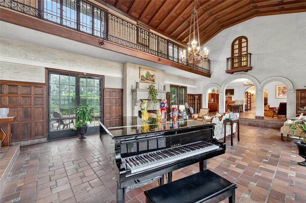 En Venta: $5,200,000 (6 camas, 6 baños, 7854 Pies cuadrados)