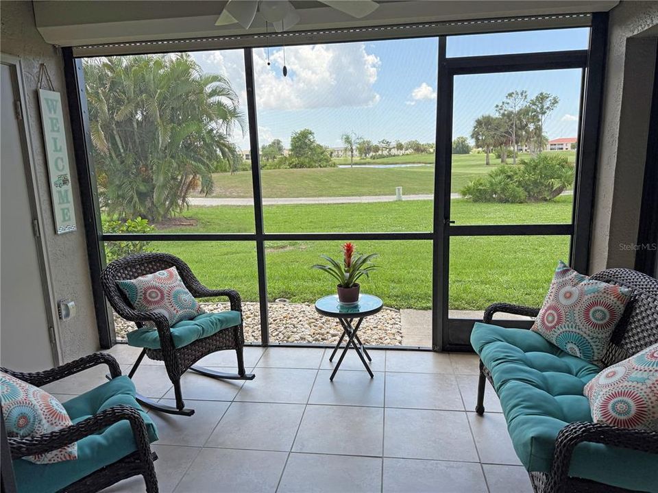 待售: $185,000 (2 贝兹, 2 浴室, 1165 平方英尺)