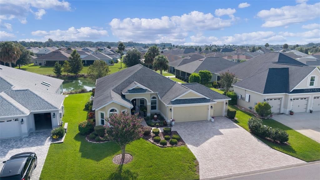 En Venta: $799,900 (3 camas, 2 baños, 1971 Pies cuadrados)