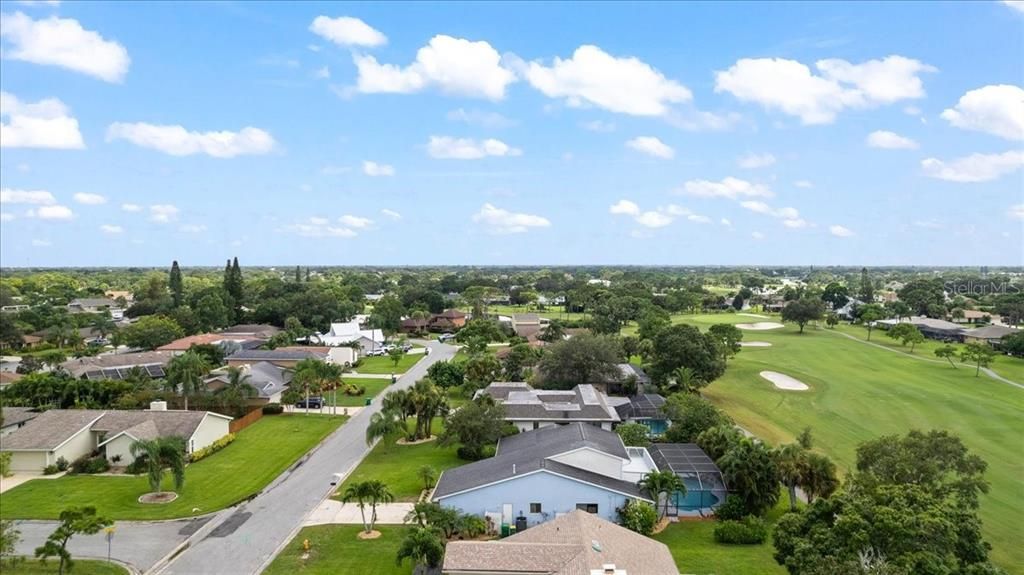 En Venta: $589,000 (4 camas, 2 baños, 2461 Pies cuadrados)