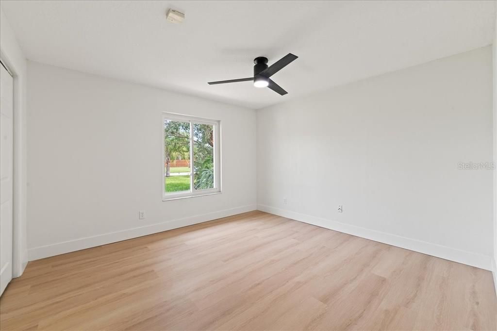 En Venta: $589,000 (4 camas, 2 baños, 2461 Pies cuadrados)