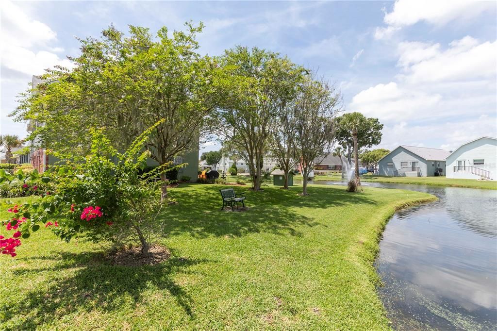 Под контрактом: $179,900 (2 спален, 2 ванн, 1796 Квадратных фут)