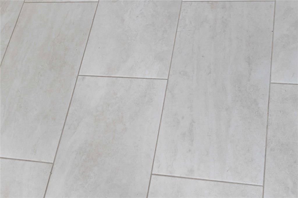 Под контрактом: $179,900 (2 спален, 2 ванн, 1796 Квадратных фут)