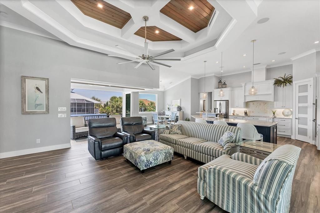 For Sale: $1,599,000 (3 beds, 2 baths, 2264 Square Feet)