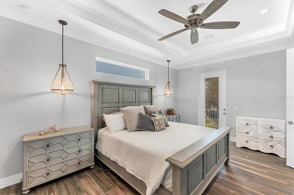 For Sale: $1,599,000 (3 beds, 2 baths, 2264 Square Feet)