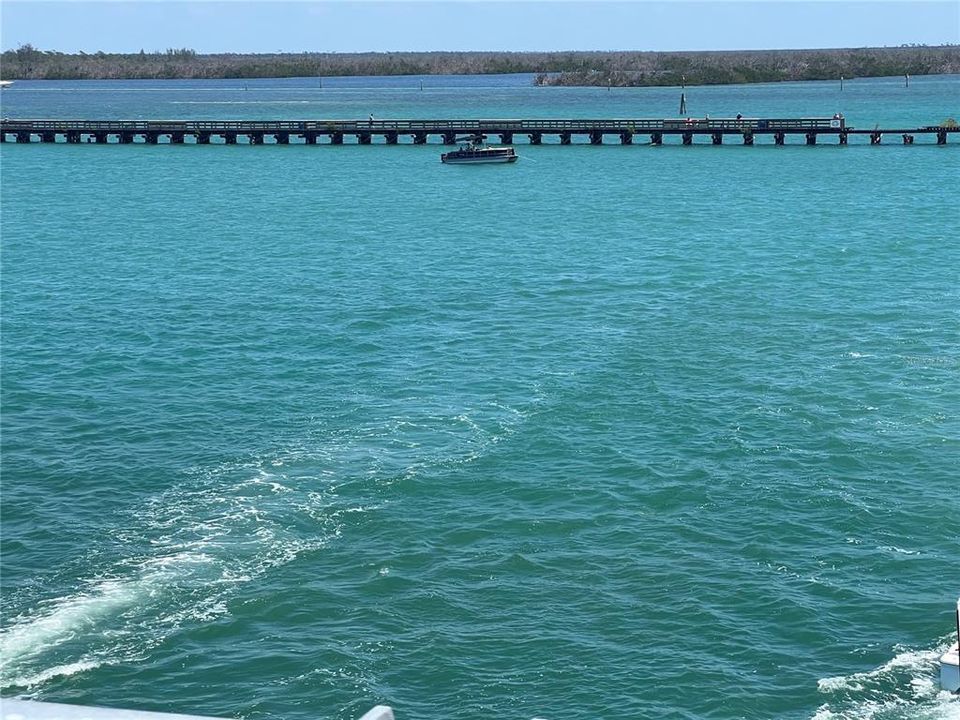 For Sale: $1,599,000 (3 beds, 2 baths, 2264 Square Feet)