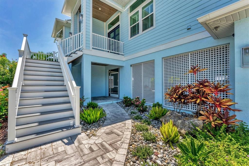 For Sale: $1,599,000 (3 beds, 2 baths, 2264 Square Feet)