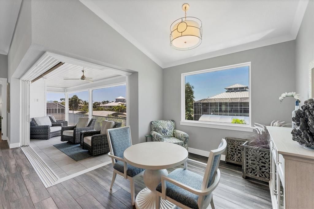 For Sale: $1,599,000 (3 beds, 2 baths, 2264 Square Feet)