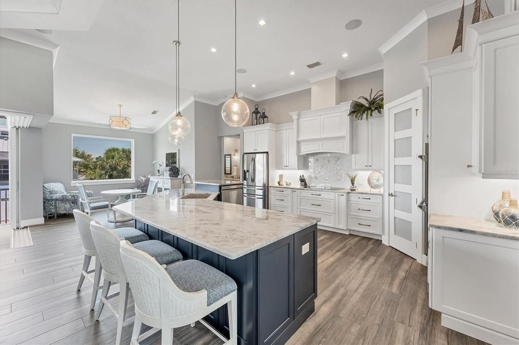 For Sale: $1,599,000 (3 beds, 2 baths, 2264 Square Feet)