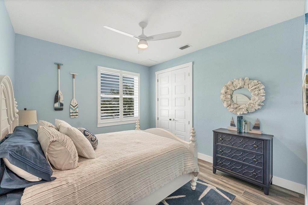 For Sale: $1,599,000 (3 beds, 2 baths, 2264 Square Feet)