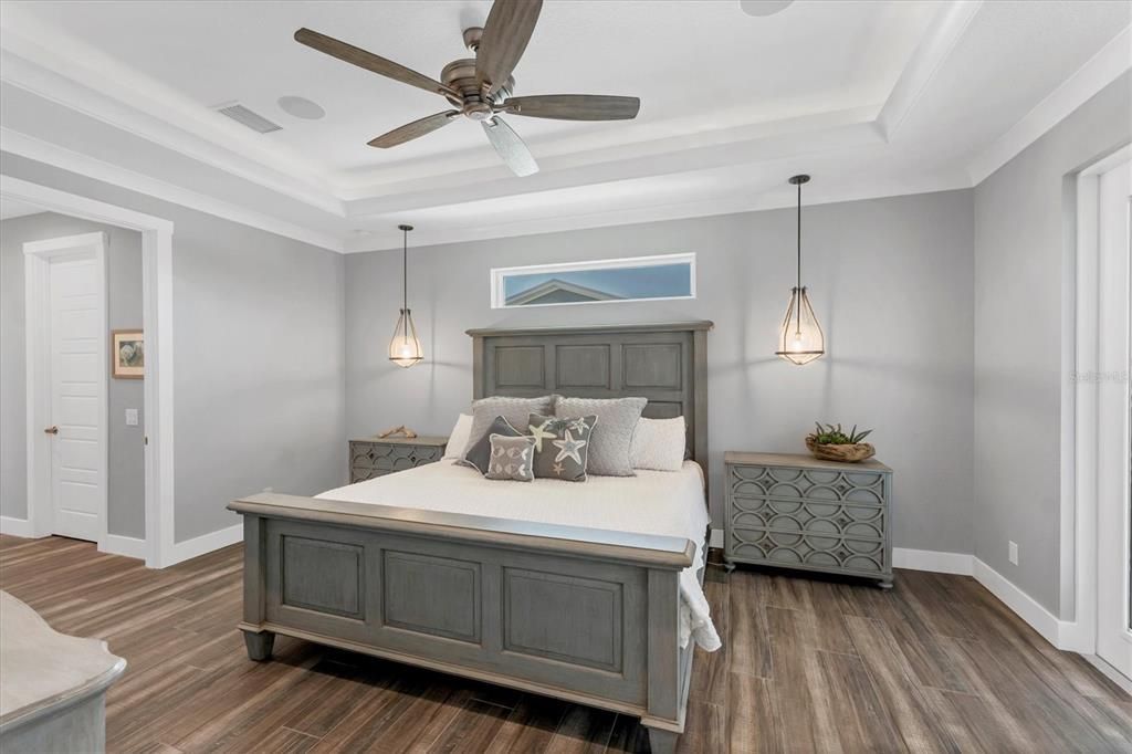 For Sale: $1,599,000 (3 beds, 2 baths, 2264 Square Feet)