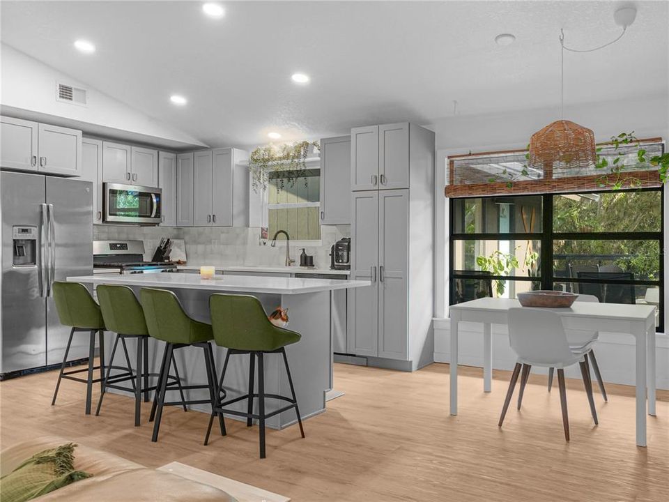 待售: $799,000 (4 贝兹, 3 浴室, 2510 平方英尺)