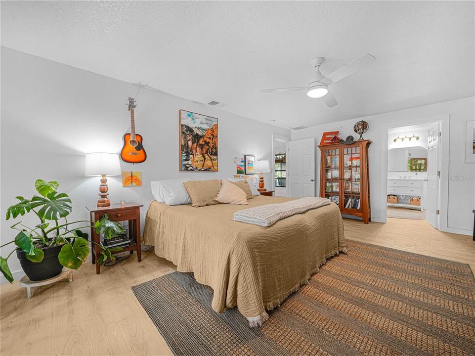 待售: $799,000 (4 贝兹, 3 浴室, 2510 平方英尺)