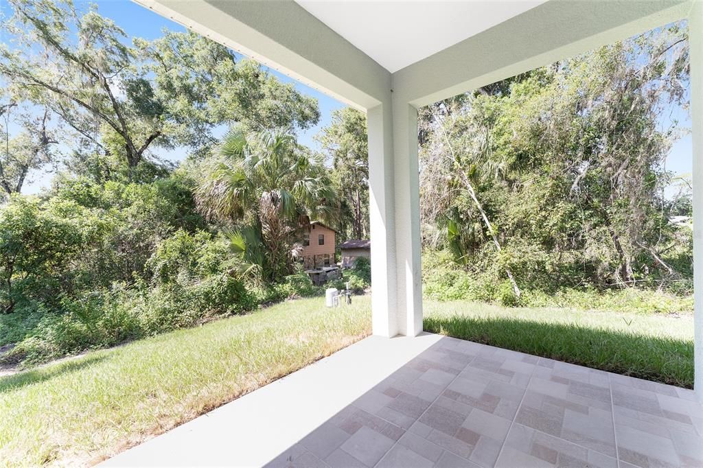 Под контрактом: $340,000 (4 спален, 3 ванн, 2069 Квадратных фут)