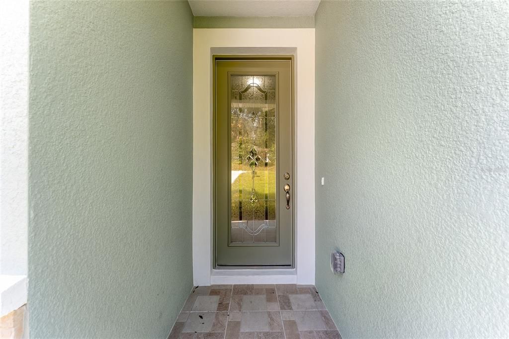 Под контрактом: $340,000 (4 спален, 3 ванн, 2069 Квадратных фут)