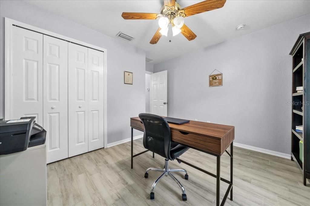 For Sale: $240,900 (3 beds, 2 baths, 1362 Square Feet)