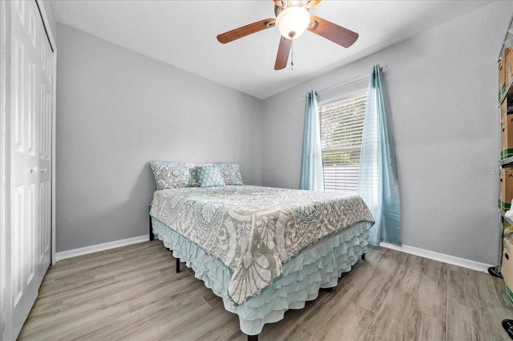 For Sale: $240,900 (3 beds, 2 baths, 1362 Square Feet)