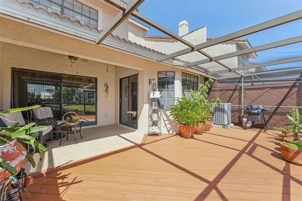 Active With Contract: $385,000 (3 beds, 2 baths, 1402 Square Feet)