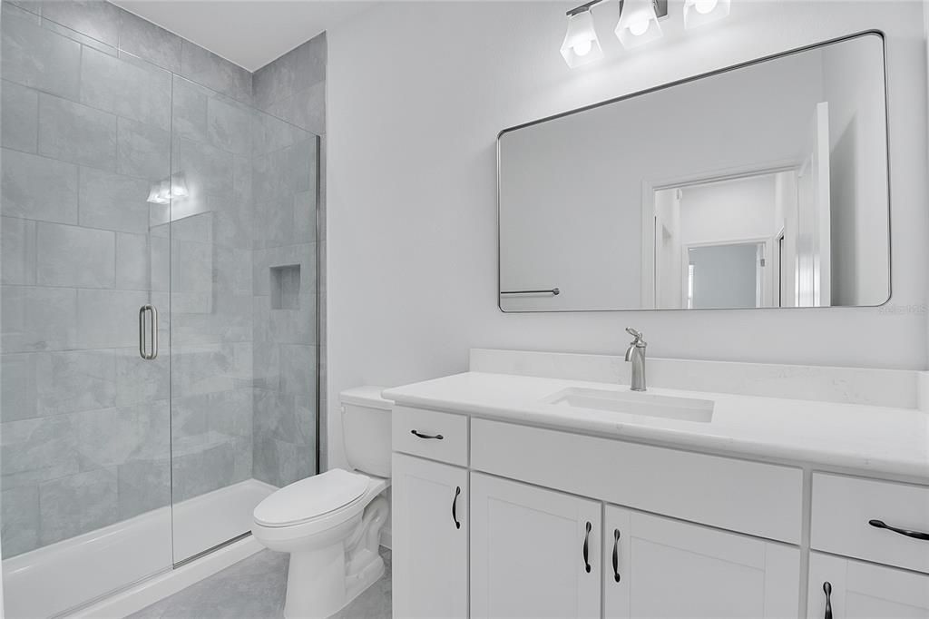 出租: $2,950 (2 贝兹, 2 浴室, 1565 平方英尺)