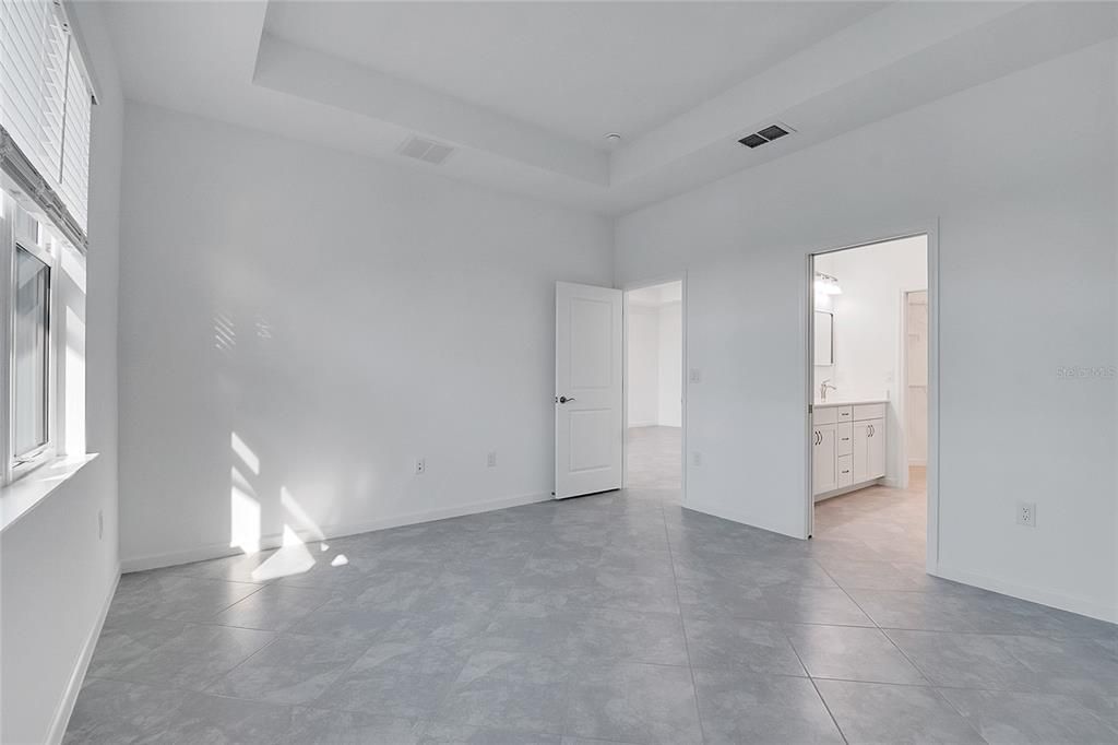 出租: $2,950 (2 贝兹, 2 浴室, 1565 平方英尺)