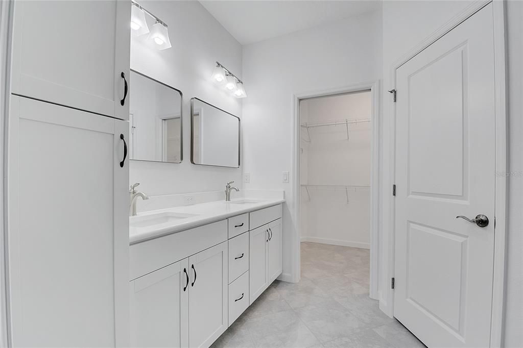 出租: $2,950 (2 贝兹, 2 浴室, 1565 平方英尺)