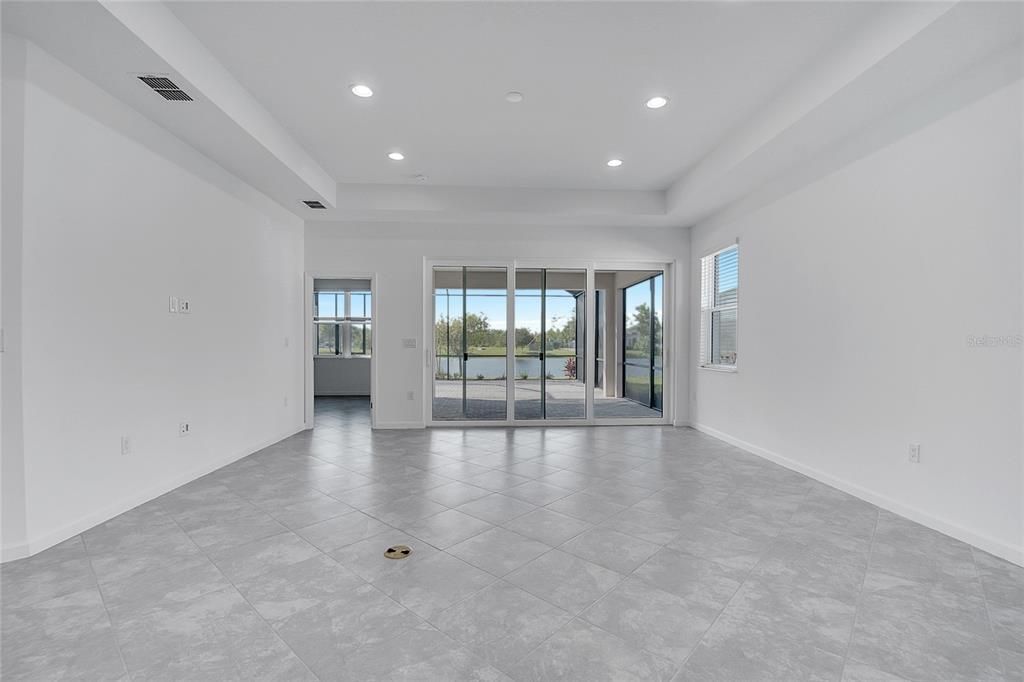 出租: $2,950 (2 贝兹, 2 浴室, 1565 平方英尺)