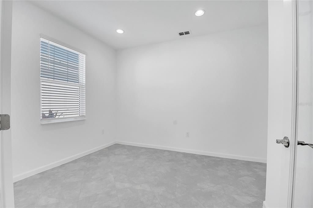 出租: $2,950 (2 贝兹, 2 浴室, 1565 平方英尺)