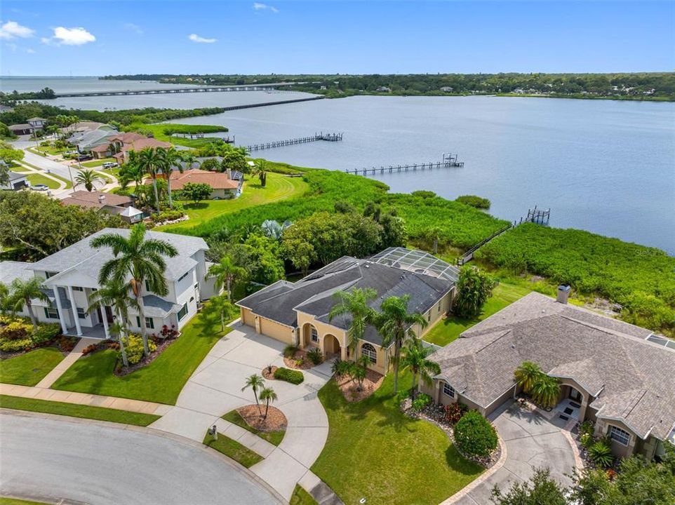 For Sale: $1,190,000 (4 beds, 3 baths, 2500 Square Feet)