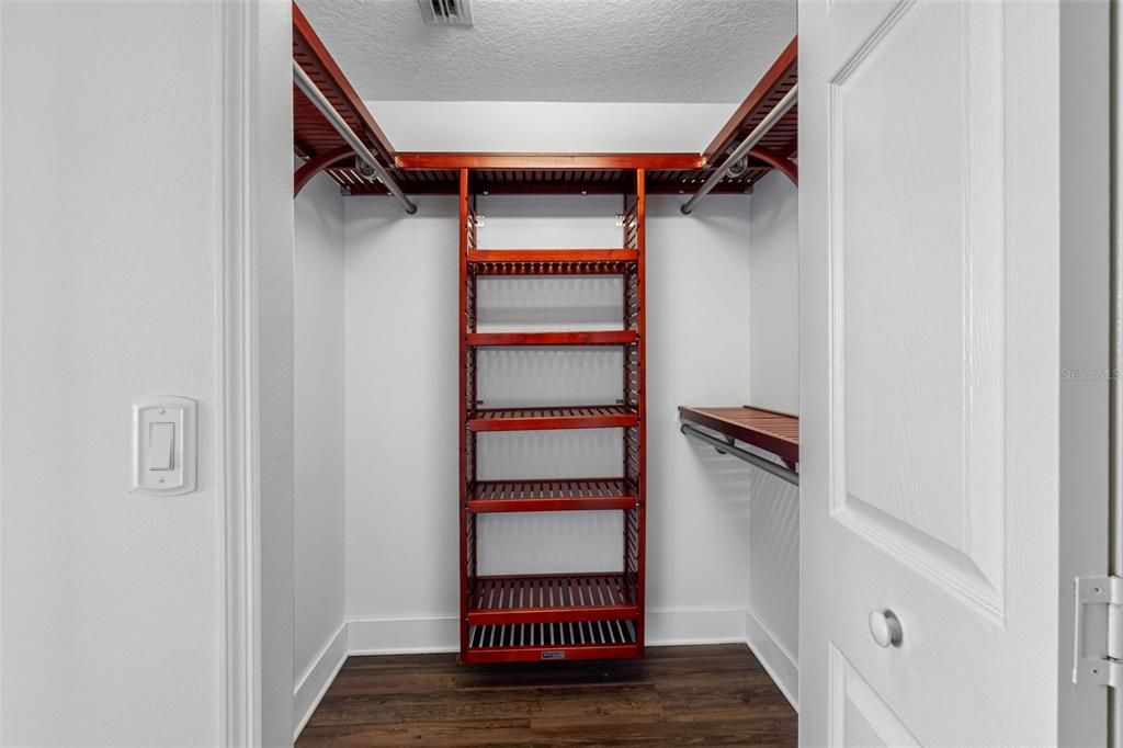 For Sale: $1,190,000 (4 beds, 3 baths, 2500 Square Feet)