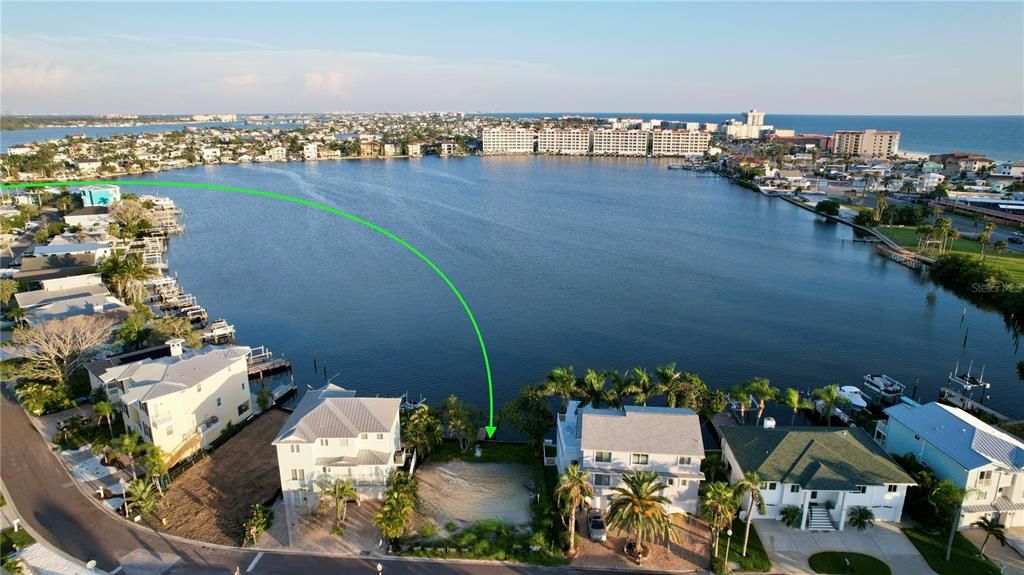 На продажу: $699,000 (0.09 acres)