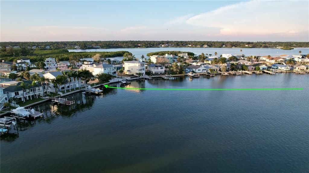 На продажу: $699,000 (0.09 acres)