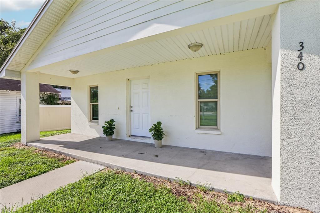 待售: $220,000 (3 贝兹, 2 浴室, 1000 平方英尺)