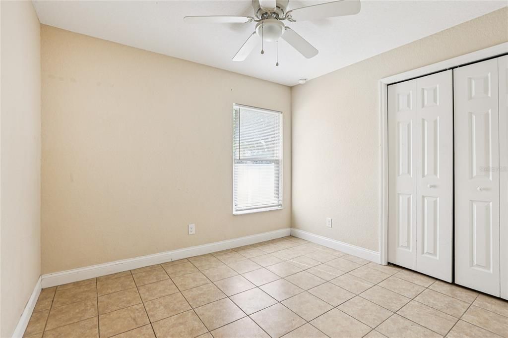 待售: $220,000 (3 贝兹, 2 浴室, 1000 平方英尺)